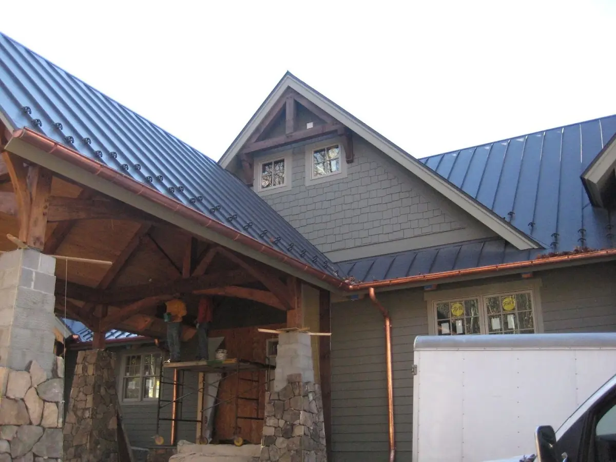 Craftsman Roofing team delivering quality roofing work in Varn Acres